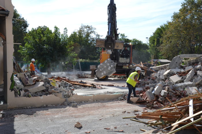 Chantier démolition école chaze - septembre 2024